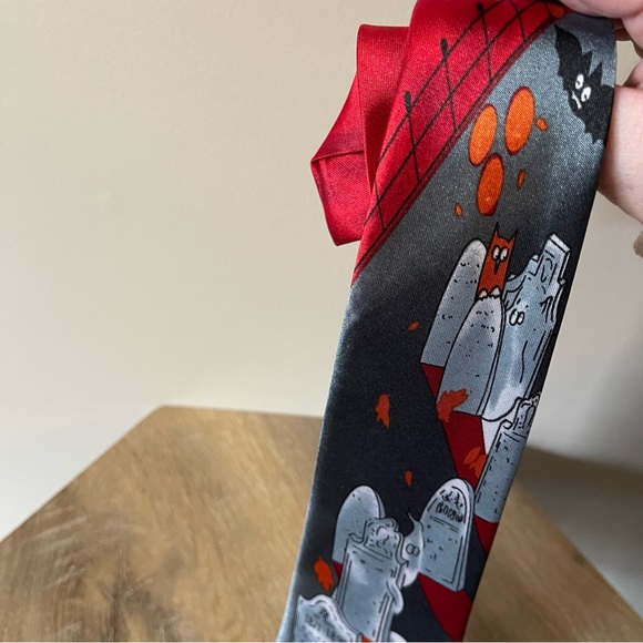 MENS NECK TIE Pumpkin Halloween Spooky Design - Picture 8 of 10